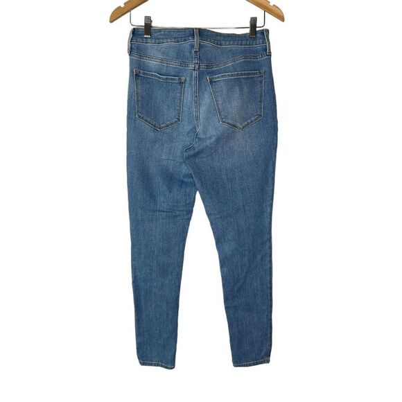 Old Navy Women’s 6 High Rise Super Skinny Jeans - Picture 2 of 6